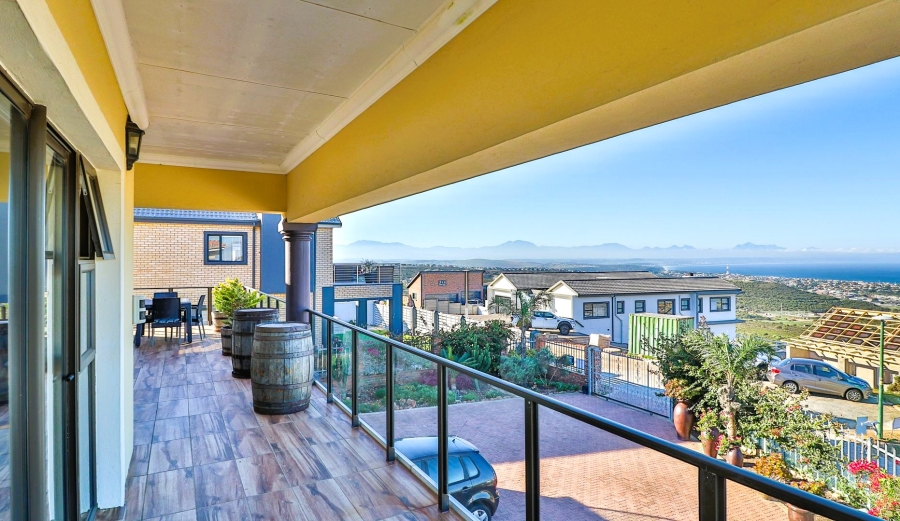 4 Bedroom Property for Sale in Island View Western Cape